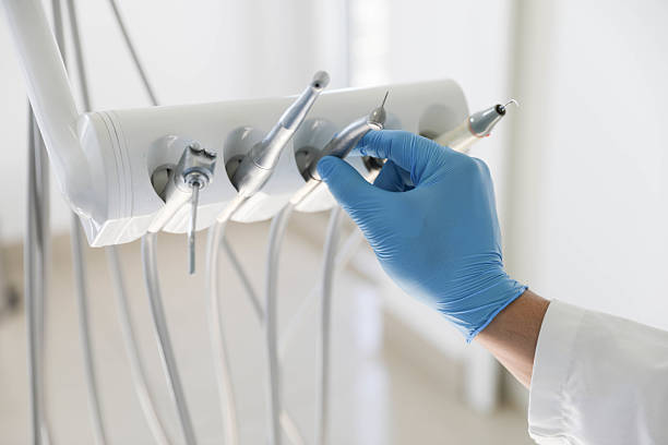 Professional Tooth Extraction technician working in Arkwright, SC